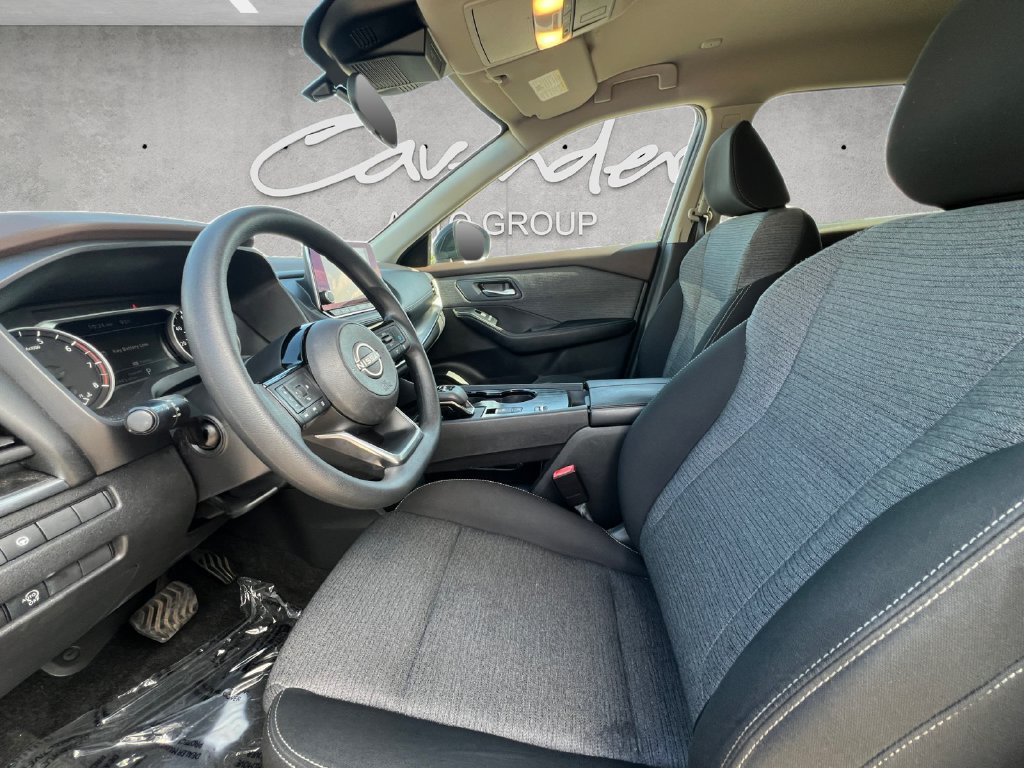 Certified 2023 Nissan Rogue SV FWD image 19