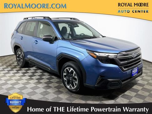 Used 2025 Subaru Forester Premium AWD/4WD image 1