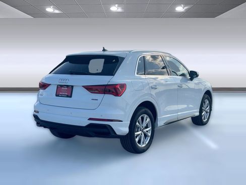 New 2025 Audi Q3 2.0T Premium image 9