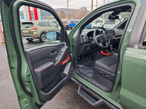 New 2026 Nissan Frontier PRO-4X image 10