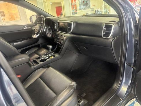 Used 2020 Kia Sportage S w/ S Sunroof Package image 13