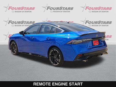 New 2026 Nissan Sentra SR w/ Floor Mat Package FWD image 7