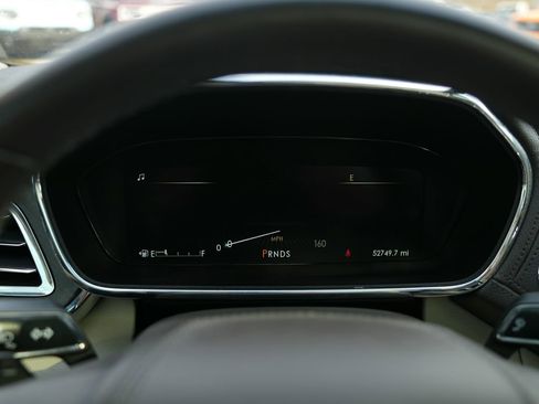 Used 2019 Lincoln Continental Reserve image 14