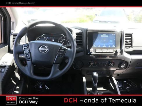 Used 2022 Nissan Frontier S w/ Technology Package RWD image 8