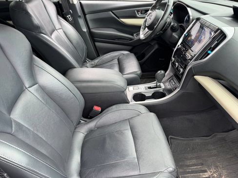 Used 2022 Subaru Ascent Limited w/ Technology Package AWD/4WD image 17