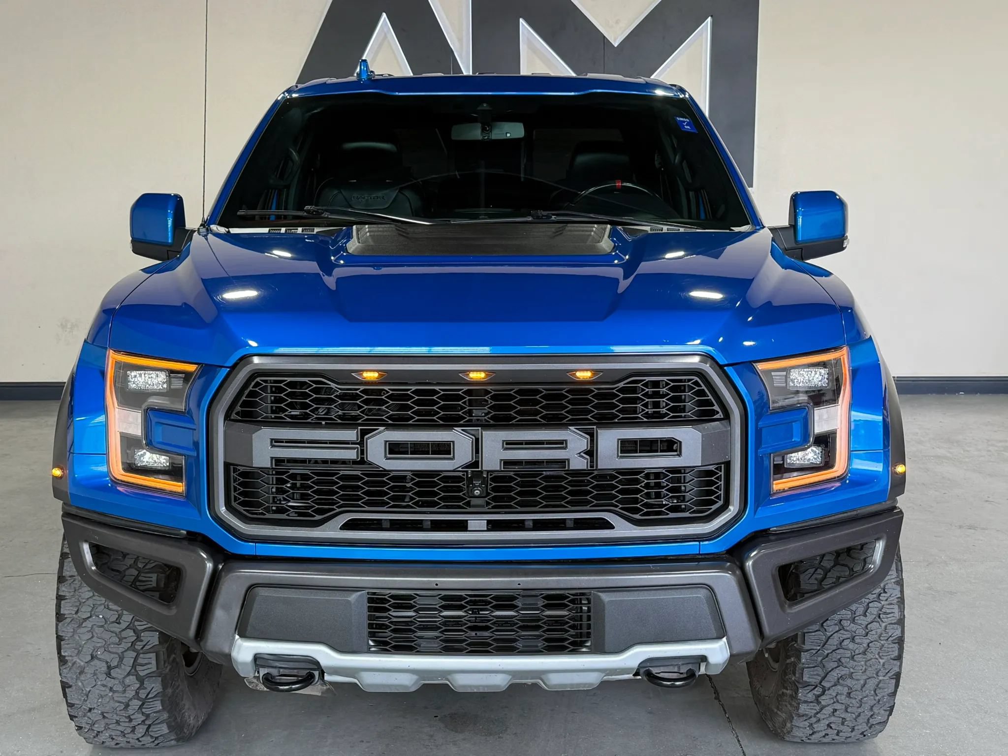 Used 2020 Ford F150 Raptor w/ Equipment Group 802A Luxury AWD/4WD image 2