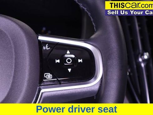 Used 2025 Volvo XC60 B5 Plus AWD/4WD image 16