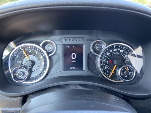 Used 2019 RAM 2500 Tradesman AWD/4WD image 4