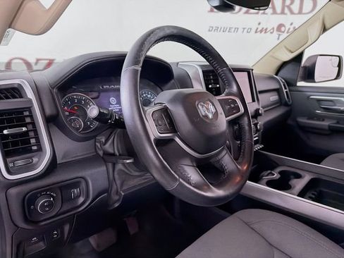 Used 2020 RAM 1500 Big Horn AWD/4WD image 11