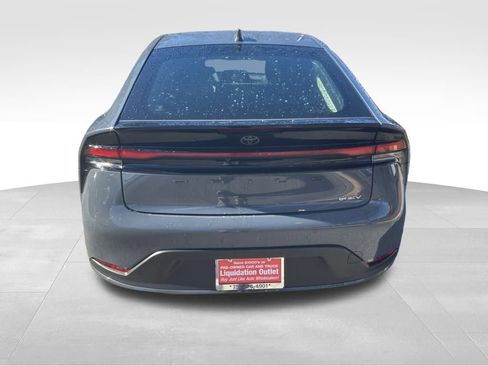 Used 2023 Toyota Prius LE image 22