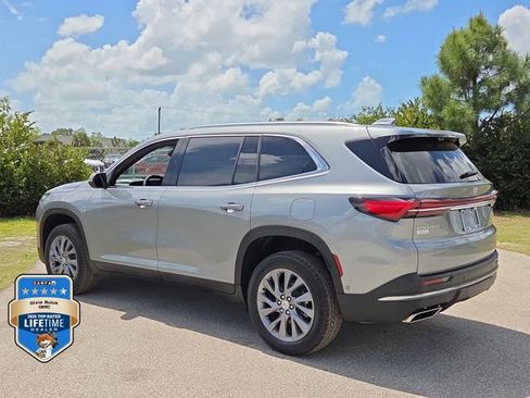 New 2026 Buick Enclave Preferred w/ Super Cruise Package FWD image 3