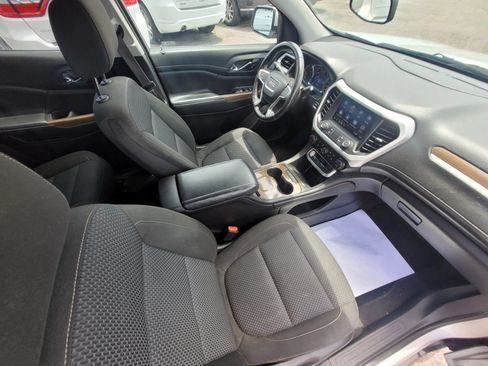 Used 2020 GMC Acadia SLE FWD image 10