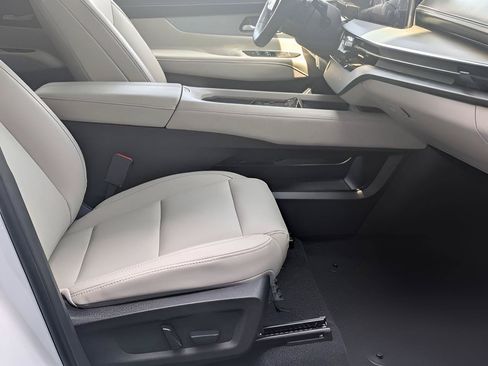 Used 2025 Nissan Murano SL w/ Cargo Package AWD/4WD image 29