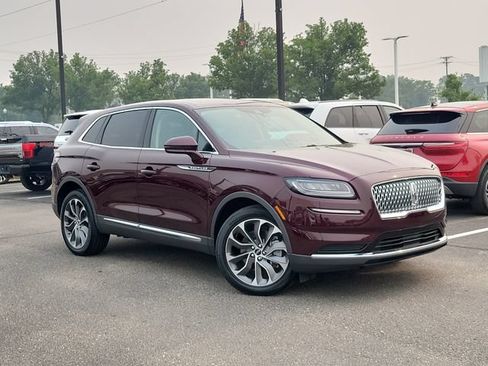 Used 2023 Lincoln Nautilus Reserve AWD/4WD image 1