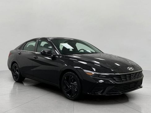 New 2026 Hyundai Elantra SEL Sport Premium FWD image 1