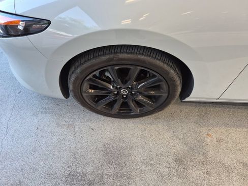 Used 2025 MAZDA MAZDA3 s Sport FWD image 2
