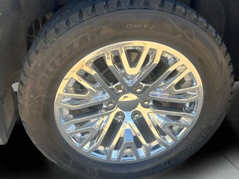 Used 2019 Chevrolet Tahoe Premier w/ Max Trailering Package AWD/4WD image 27