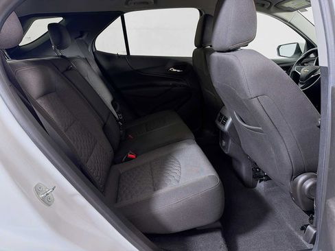 Used 2018 Chevrolet Equinox LT AWD/4WD image 23