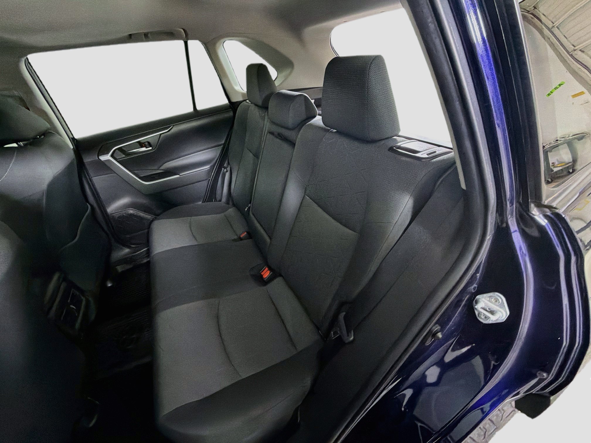 Used 2022 Toyota RAV4 XLE w/ Convenience Package AWD/4WD image 28