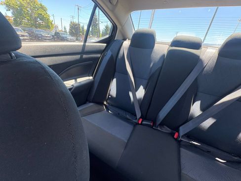 Used 2025 Nissan Versa SV FWD image 36