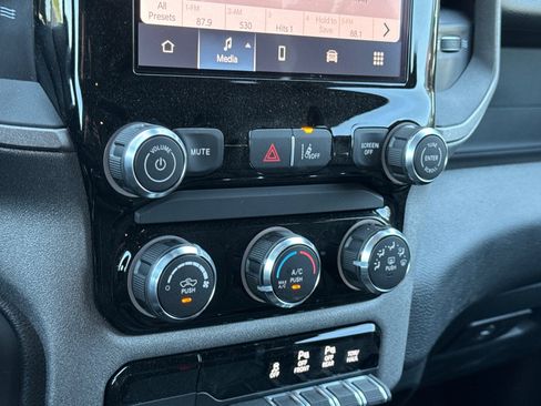 New 2026 RAM 1500 Tradesman AWD/4WD image 18