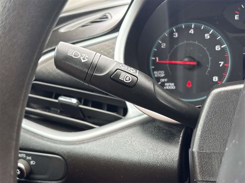 Used 2023 Chevrolet Malibu LT image 29