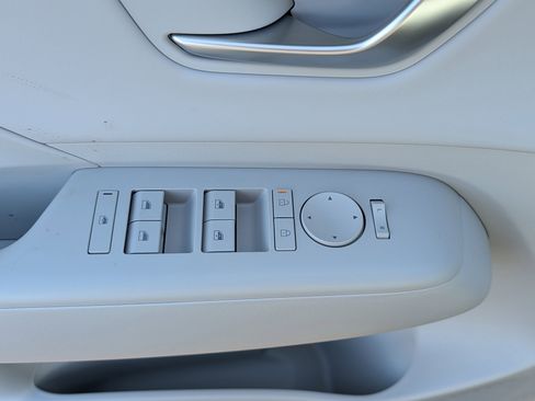 New 2026 Hyundai Kona Limited AWD/4WD image 14