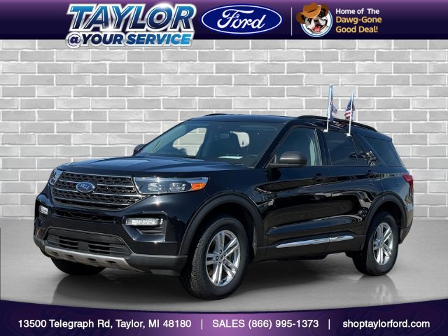 Certified 2023 Ford Explorer XLT w/ Equipment Group 202A AWD/4WD image 1