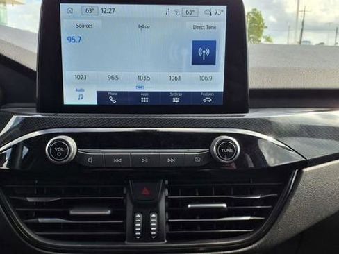 Used 2025 Ford Escape ST-Line image 27