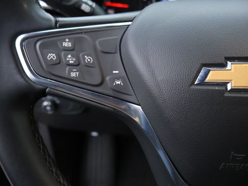 Used 2024 Chevrolet Equinox LT image 34