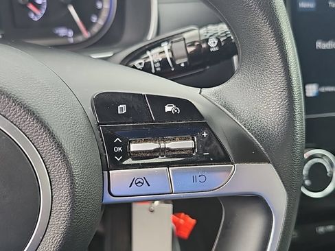Used 2024 Hyundai Santa Cruz SE AWD/4WD image 11