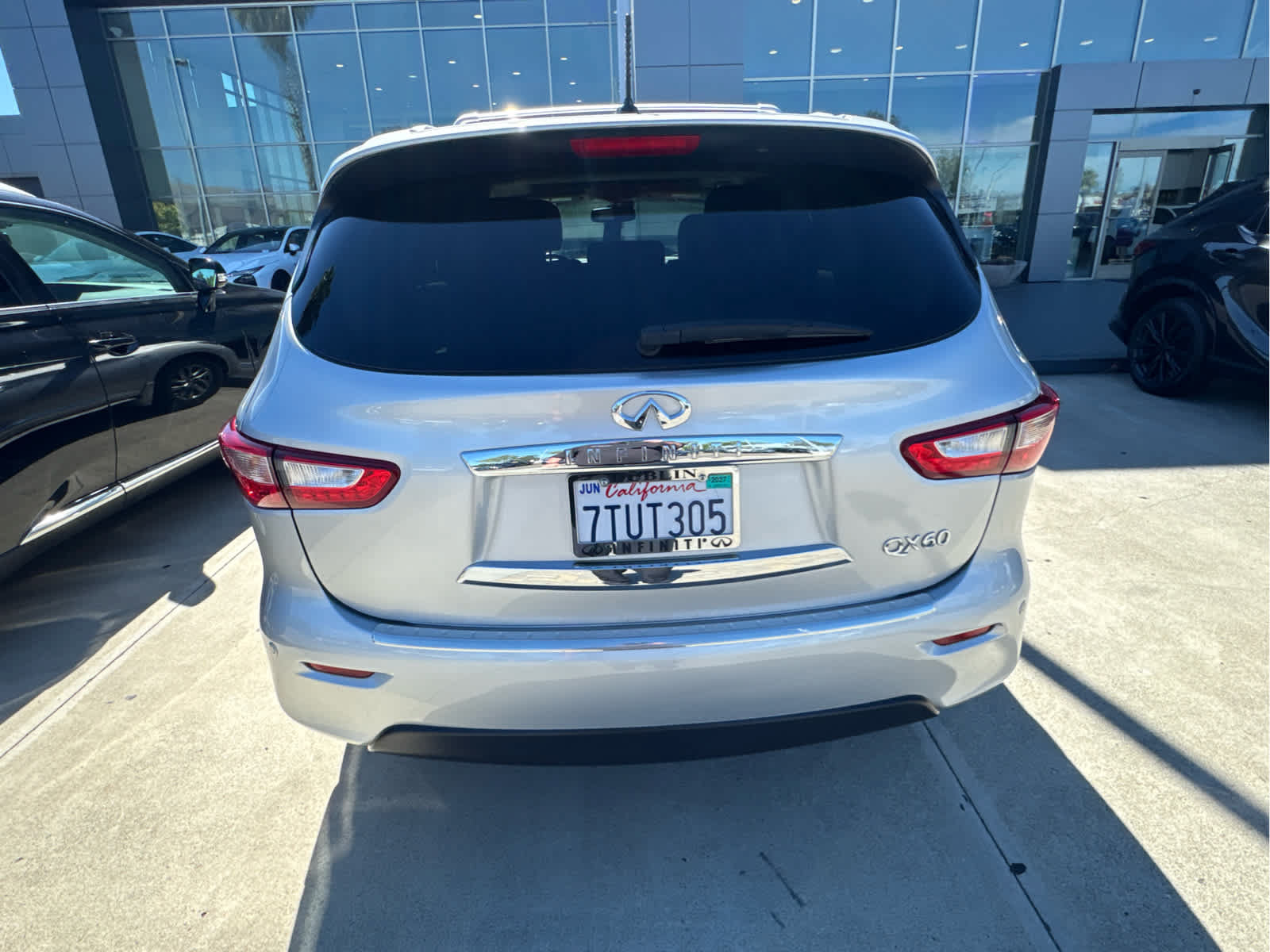 Used 2015 INFINITI QX60 Luxe w/ Premium Plus Package AWD/4WD image 6