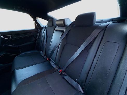 Used 2025 Honda Civic Sport image 22