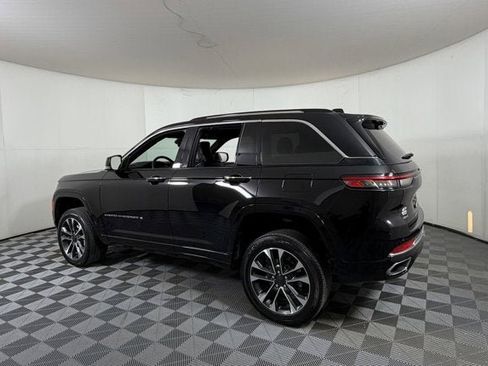 Used 2023 Jeep Grand Cherokee Overland w/ Adv Protech Group III image 3