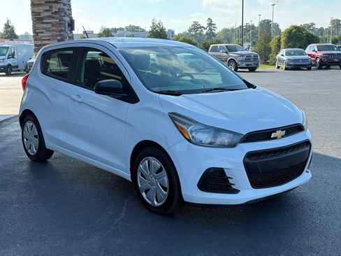 Used 2018 Chevrolet Spark LS image 5