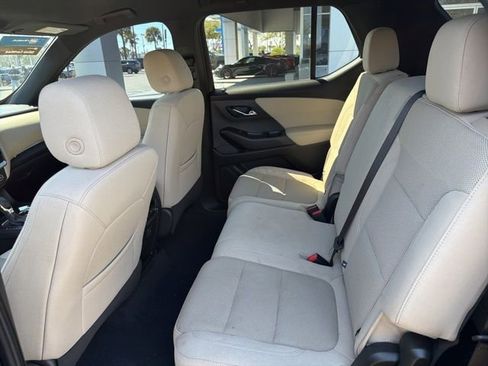 Used 2023 Chevrolet Traverse LS w/ Safety Package image 8