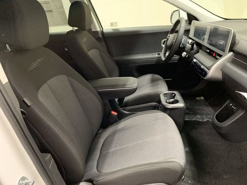 Used 2024 Hyundai Ioniq 5 SEL AWD/4WD image 23