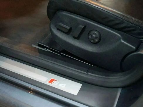 Used 2007 Audi S4 Sedan image 19