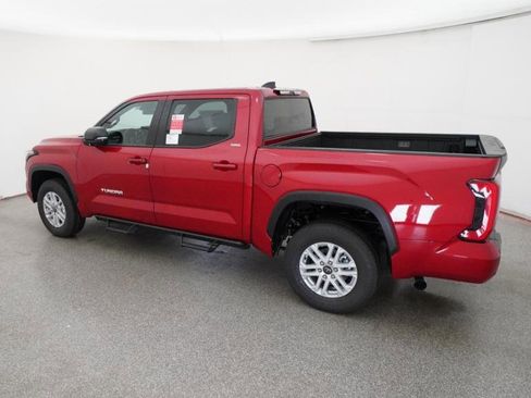 New 2026 Toyota Tundra SR5 AWD/4WD image 17