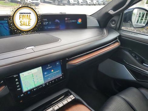 New 2025 Lincoln Navigator Black Label image 31