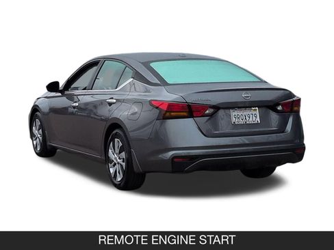 Used 2025 Nissan Altima 2.5 S image 8
