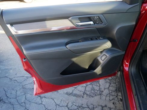 New 2026 GMC Terrain Denali w/ LPO, Floor Liner Package image 8