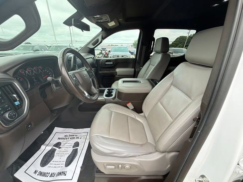 Used 2020 Chevrolet Silverado 1500 LT Trail Boss AWD/4WD image 10