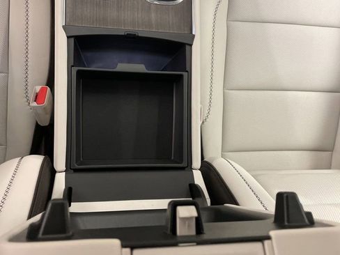 New 2026 GMC Acadia Denali w/ Super Cruise Package image 16