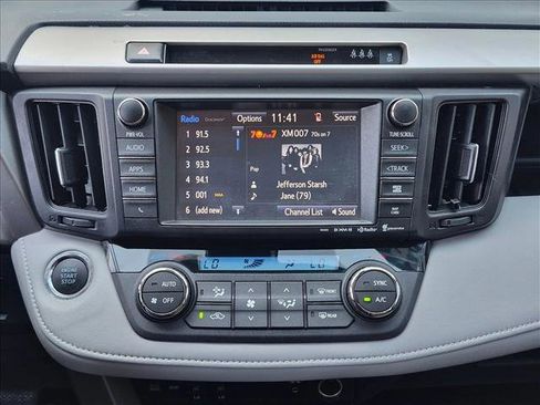 Used 2017 Toyota RAV4 Limited FWD image 13