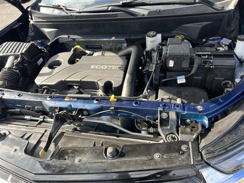 Used 2022 Chevrolet Equinox Premier image 8