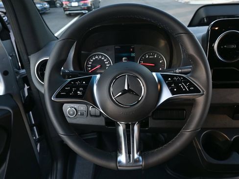 Used 2026 Mercedes-Benz Sprinter 3500 image 2