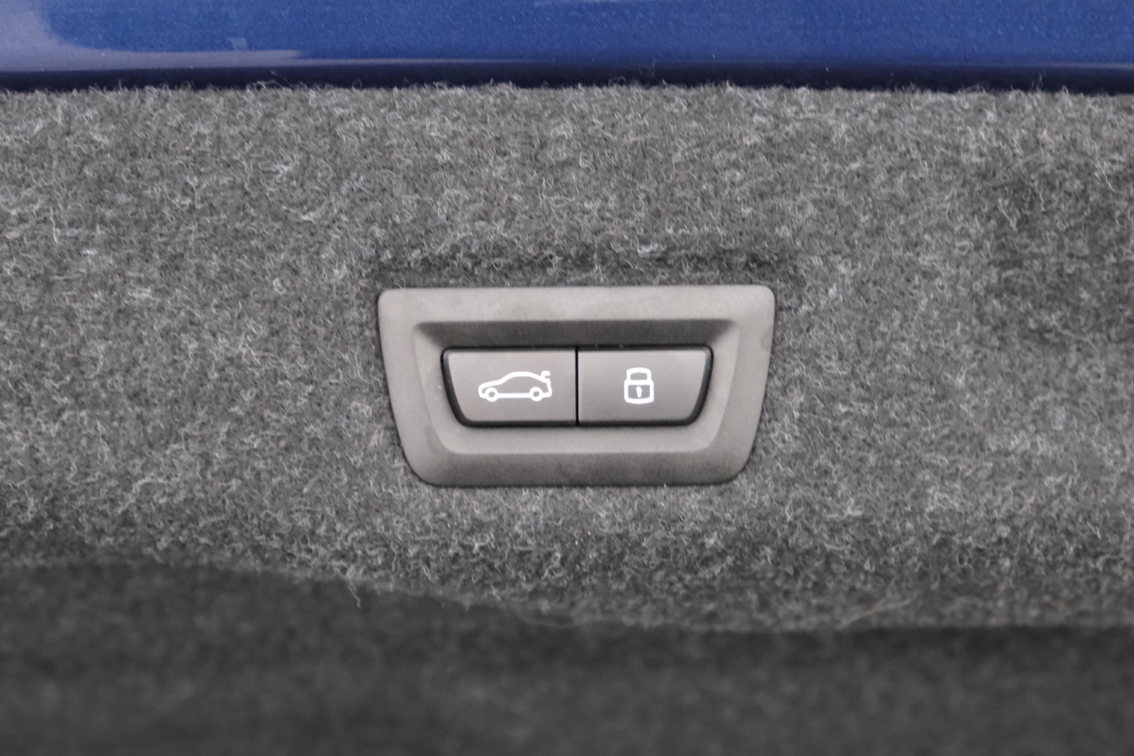 Used 2026 BMW 540i xDrive AWD/4WD image 40