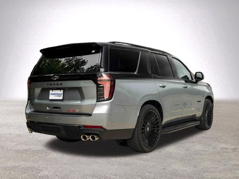Used 2025 Chevrolet Tahoe RST w/ Comfort Package AWD/4WD image 9