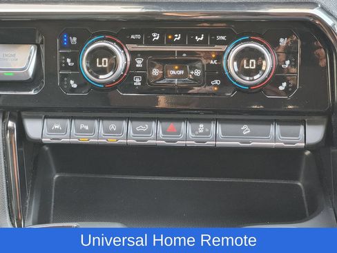 Used 2024 GMC Sierra 1500 AT4 w/ Technology Package AWD/4WD image 17